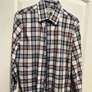 Express plaid button down shirt, sz M